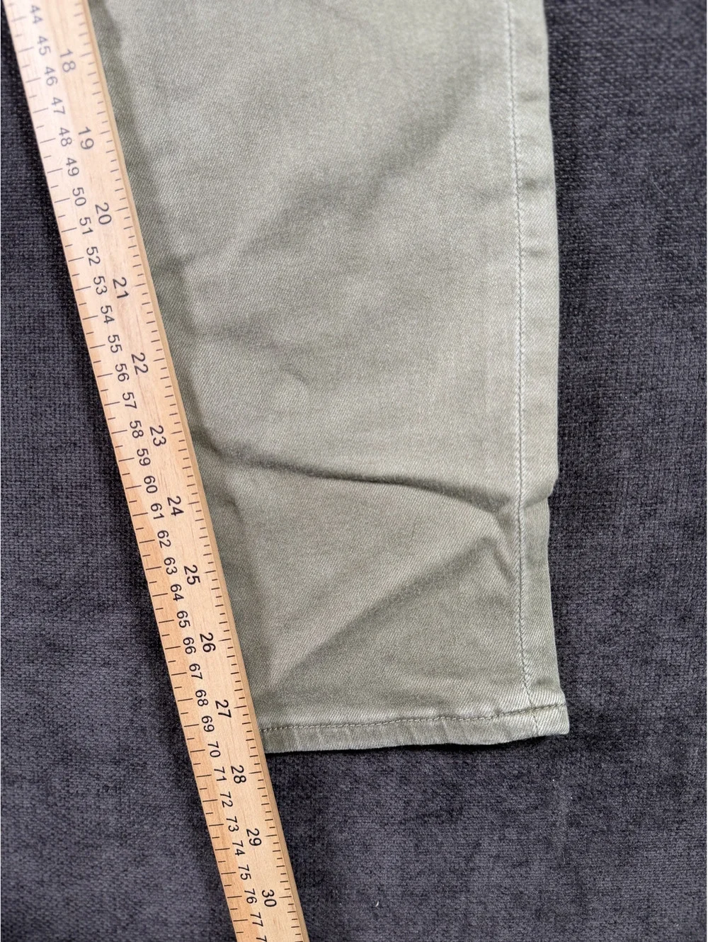 American Eagle Next Level Stretch Olive Green Jeans US 10 Regular